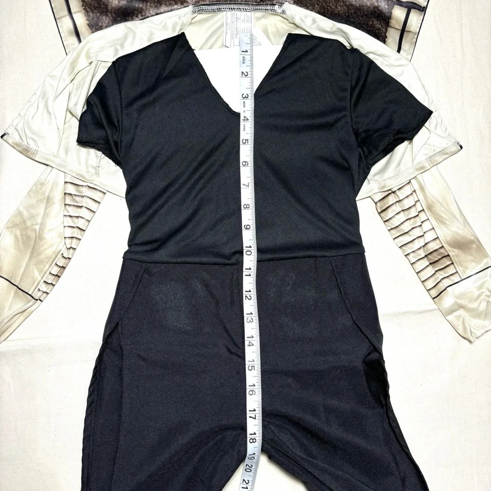 Disney Star Wars Qi’ra Costume Solo Girls Small 4-6 NIP Official Lucasfilm